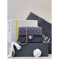 Borsa a tracolla Chanel mini flap denim trapuntato A69900 blu