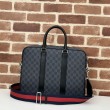 Borsa da lavoro media da uomo Gucci GG 792077 nera
