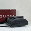 Zaino medio da uomo Gucci con emblema GG 854750 Nero