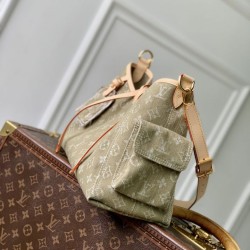 Replica di lusso Borsa Carryall Cargo PM Louis Vuitton M27623 Imitazioni Cloni Borsa Carryall Cargo PM Louis Vuitton M27623 firmate