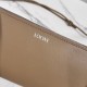 Cloni Borsa Loewe Joya Pouch Nappa marrone firmate
