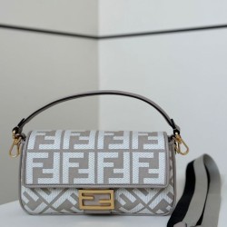 Cloni Borse Replica a tracolla classica Fendi Baguette FF ricamato grigio firmate