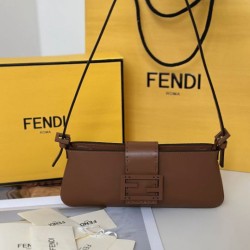 Cloni Borsa Fendi Baby B marrone firmate
