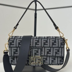 Cloni Borsa Fendi Baguette tessuto jacquard FF effetto denim blu firmate