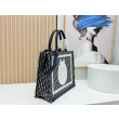 Borsa da uomo Dior Book Tote Piccola/Media/Grande con ricamo obliquo e tracolla Nero Borsa da uomo Dior Book Tote Piccola/Media/Grande con ricamo obliquo e tracolla Nero