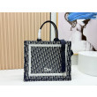 Borsa da uomo Dior Book Tote Piccola/Media/Grande con ricamo obliquo e tracolla Nero Borsa da uomo Dior Book Tote Piccola/Media/Grande con ricamo obliquo e tracolla Nero