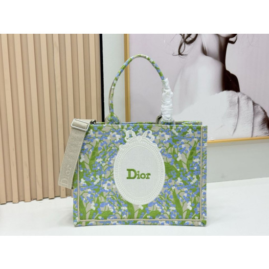 Borsa Replica 1:1 Dior Book Tote piccola/media/grande con motivo mughetto Verde Borsa Replica 1:1 Dior Book Tote piccola/media/grande con motivo mughetto Verde