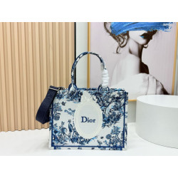 Imitazioni borse griffate Dior Book Tote piccola/media/grande con ricamo Toile de Jouy blu/bianco