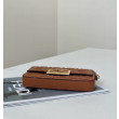 Borse Firmate Replica Fendi Baguette con manico superiore e logo FF impresso marrone