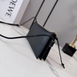 Borsa Loewe Joya Pouch Nappa Nero Borsa Loewe Joya Pouch Nappa Nero