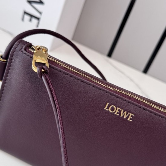 Replica di lusso Imitazioni borse griffate Loewe Joya Pouch Nappa Borgogna Imitazioni Cloni Imitazioni borse griffate Loewe Joya Pouch Nappa Borgogna firmate