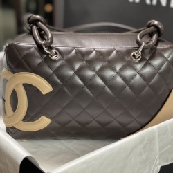 Replica di lusso Borsa da bowling Chanel Cambon Ligne Caffè Imitazioni Cloni Borsa da bowling Chanel Cambon Ligne Caffè firmate