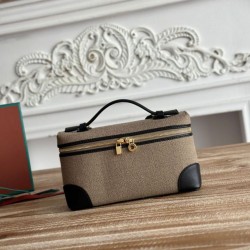 Cloni Marsupio Loro Piana Extra Pocket L19 con maniglia superiore Nero firmate