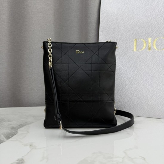 Borsa Dior Trianon con catena agnello piatta Macrocannage Nero