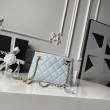 Borsa shopping piccola Chanel 26S AS6248 blu