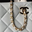 Borsa shopping piccola Chanel 26S AS6248 blu