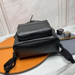 Zaino YSL Saint Laurent City in pelle opaca nera