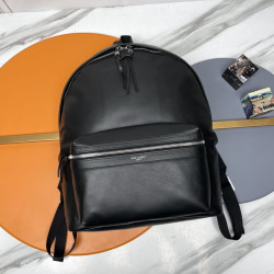 Zaino YSL Saint Laurent City in pelle opaca nera