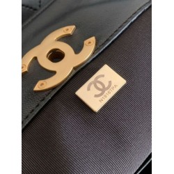 Borse Replica shopping Chanel 25A piccola stile Hobo AS5634 scamosciata/agnello Marrone/Nero Borse Replica shopping Chanel 25A piccola stile Hobo AS5634 scamosciata/agnello Marrone/Nero
