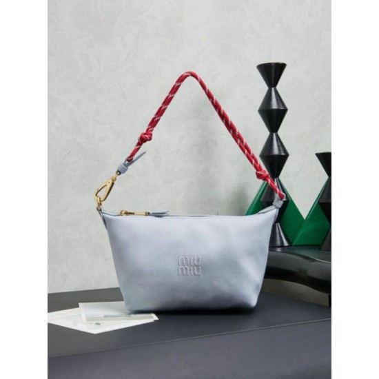 Replica di lusso Borse Firmate a tracolla Miu Miu gabardine 5NE841 blu Imitazioni Cloni Borse Firmate Replica a tracolla Miu Miu gabardine 5NE841 blu firmate