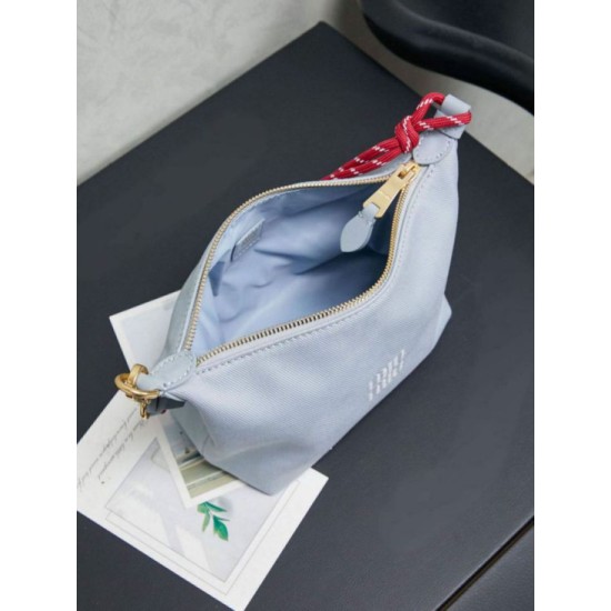 Replica di lusso Borse Firmate a tracolla Miu Miu gabardine 5NE841 blu Imitazioni Cloni Borse Firmate Replica a tracolla Miu Miu gabardine 5NE841 blu firmate