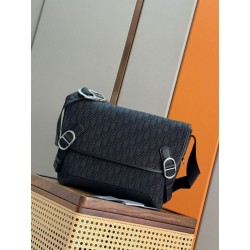 Replica Perfetta a tracolla da uomo Dior Jett con patta