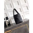 Bora Pari all'originale replica shopper Chanel Cerf Executive in pelle di vitello nera 32cm