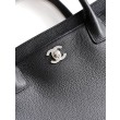 Borsa tote Chanel Executive Cerf nera