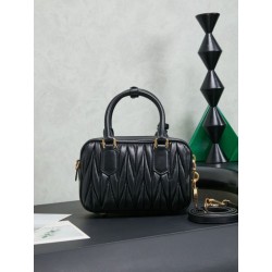 Borsa tote Miu Miu Arcadie nappa trapuntata 5BB123 nera