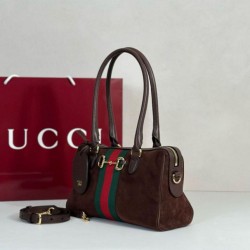Replica di lusso Borsa Gucci Borsetto Boston media 866732 Scamosciata marrone Imitazioni Cloni Borsa Gucci Borsetto Boston media 866732 Scamosciata marrone firmate