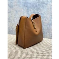 Borsa Hobo Grande YSL Saint Laurent Le 5 &agrave; 7 morbida marrone