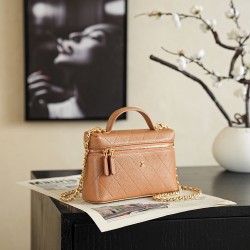 Replica di lusso Chanel 26P Beauty case sottile con manico superiore trapuntato e catena AP5100 Marrone Imitazioni Cloni Chanel 26P Beauty case sottile con manico superiore trapuntato e catena AP5100 Marrone firmate