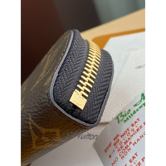 Replica di lusso Astuccio Portamatite Louis Vuitton Charlotte GI1477 nero Imitazioni Cloni Astuccio Portamatite Louis Vuitton Charlotte GI1477 nero firmate