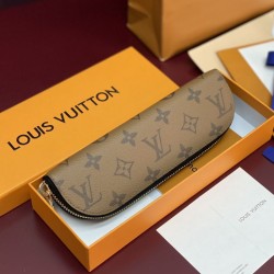Replica di lusso Astuccio Portamatite Louis Vuitton Charlotte GI1165 marrone Imitazioni Cloni Astuccio Portamatite Louis Vuitton Charlotte GI1165 marrone firmate