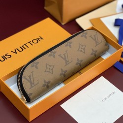 Cloni Astuccio Portamatite Louis Vuitton Charlotte GI1165 marrone firmate