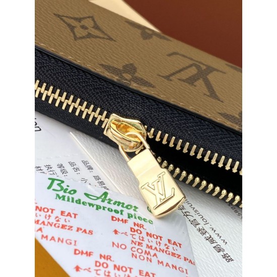 Replica di lusso Astuccio Portamatite Louis Vuitton Charlotte GI1165 marrone Imitazioni Cloni Astuccio Portamatite Louis Vuitton Charlotte GI1165 marrone firmate