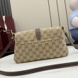 Borse a tracolla Gucci Aperitivo 866720 Tela GG marrone
