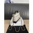 Borse Chanel 26P Vanity con catena AP5186 scamosciata di vitello grigia