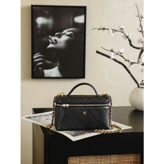 Chanel 26P Beauty case sottile con manico superiore trapuntato e catena AP5100 nero