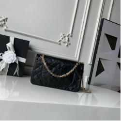 Replica di lusso Borsa Chanel Reissue 2.55 26S pelle rugosa/gonfia Double Flap A37586 nera Imitazioni Cloni Borsa Chanel Reissue 2.55 26S pelle rugosa/gonfia Double Flap A37586 nera firmate