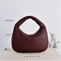 Cloni Borsa a tracolla media Bottega Veneta Veneta Intrecciato Bordeaux firmate