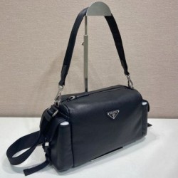 Replica di lusso Borsa a tracolla Prada Brique Explore 2VH206 Nero Imitazioni Cloni Borsa a tracolla Prada Brique Explore 2VH206 Nero firmate