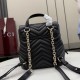 Replica di lusso Zaino Gucci Mini GG Marmont matelassé a chevron Nero Imitazioni Cloni Zaino Gucci Mini GG Marmont matelassé a chevron Nero firmate