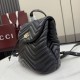 Replica di lusso Zaino Gucci Mini GG Marmont matelassé a chevron Nero Imitazioni Cloni Zaino Gucci Mini GG Marmont matelassé a chevron Nero firmate