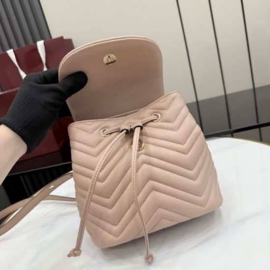 Replica di lusso Zaino Gucci Mini GG Marmont matelassé a chevron Rosa Imitazioni Cloni Zaino Gucci Mini GG Marmont matelassé a chevron Rosa firmate