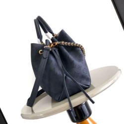 Replica di lusso Borse Alta Qualità tote Louis Vuitton Bella Mahina M59200 nera Imitazioni Cloni Borse Replica Alta Qualità tote Louis Vuitton Bella Mahina M59200 nera firmate