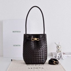 Borse Replica a secchiello piccola Andiamo di Bottega Veneta Borgogna