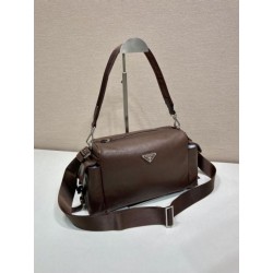 Borsa a tracolla Prada Brique Explore 2VH206 Marrone