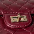 Borsa Chanel Reissue 2.55 26S pelle rugosa/gonfia Double Flap A37586 Borgogna Borsa Chanel Reissue 2.55 26S pelle rugosa/gonfia Double Flap A37586 Borgogna