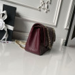 Borsa Chanel Reissue 2.55 26S pelle rugosa/gonfia Double Flap A37586 Borgogna Borsa Chanel Reissue 2.55 26S pelle rugosa/gonfia Double Flap A37586 Borgogna